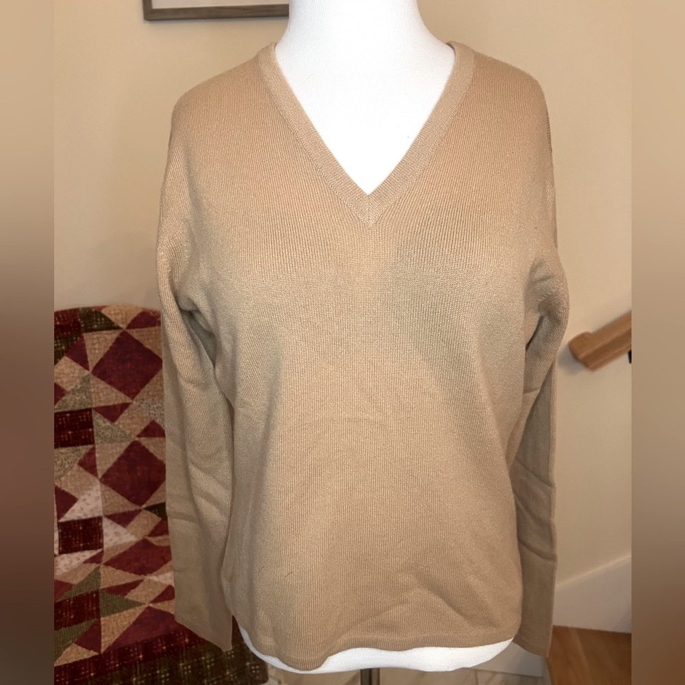Cashmere sweater